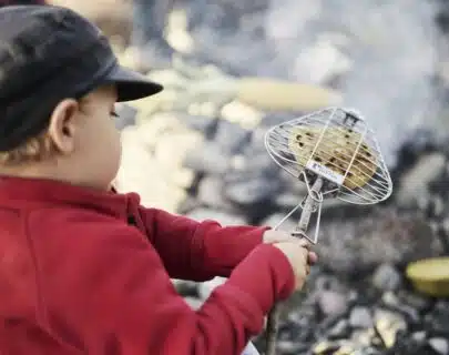 Fire'n Grill Kit fra Light My Fire | Arctic-Fritid.as